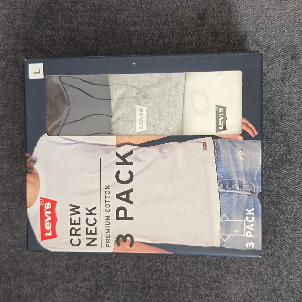 LEVIS  CREW NECK SHIRT